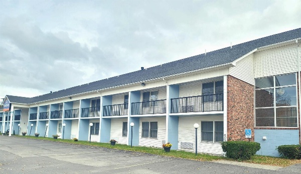 Howard Johnson by Wyndham Bangor Main image